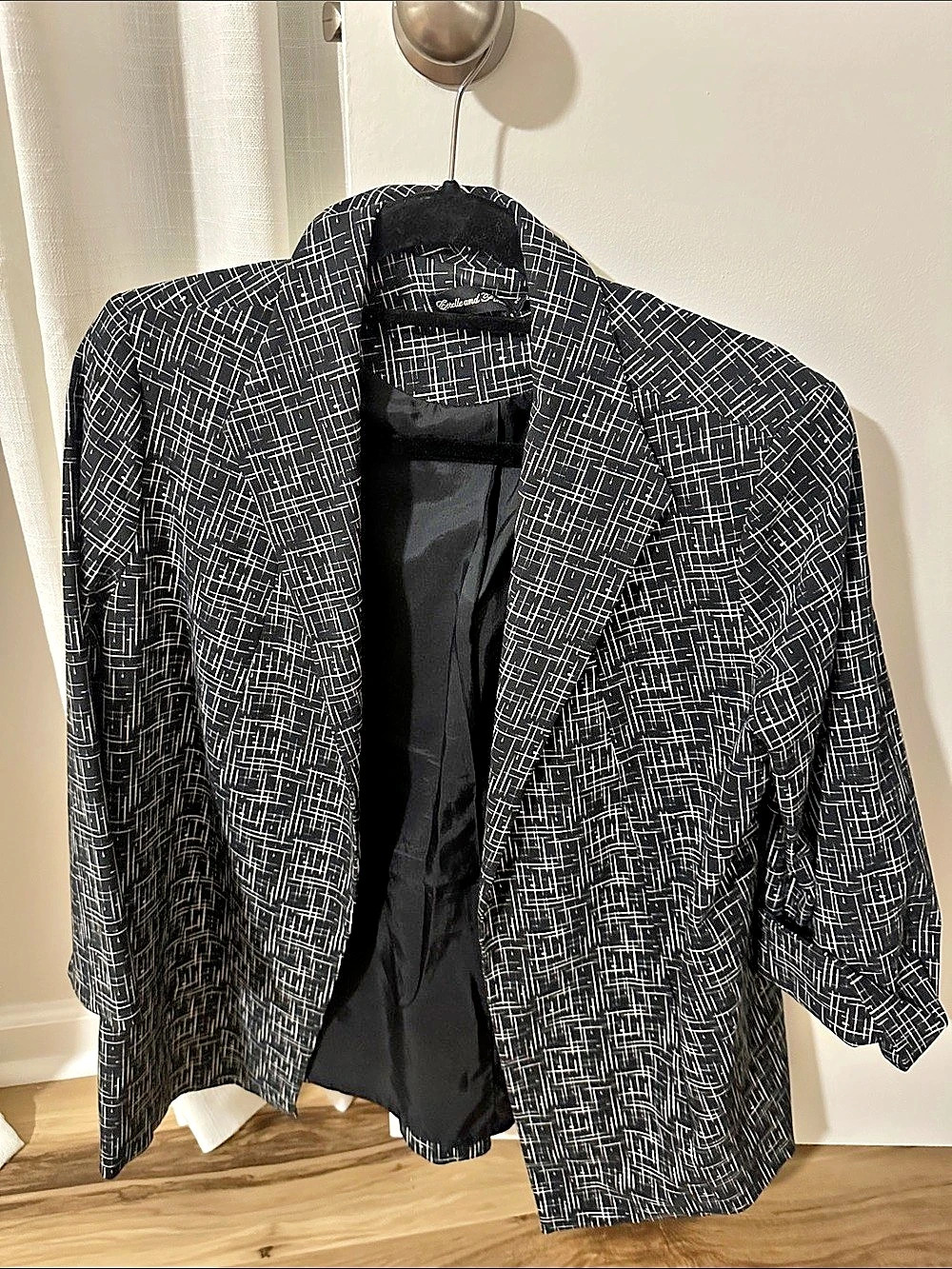 Estelle and Finn Geometric Blazer in Black & White Size 10 Like New